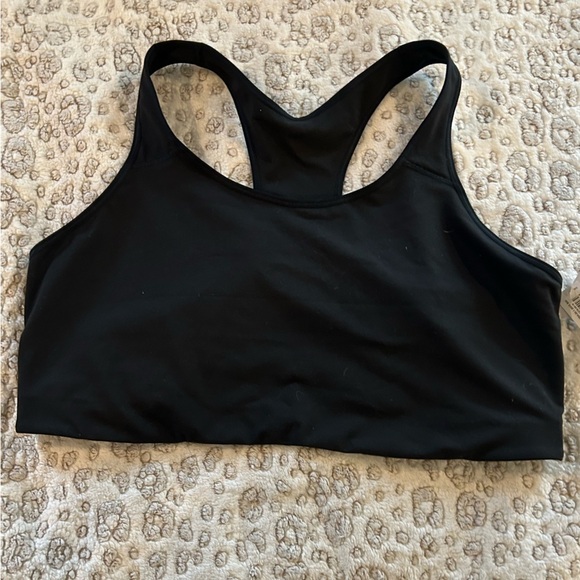 NWT Old Navy Black Plus Size 3x Go dry Sports Bra - Picture 1 of 6